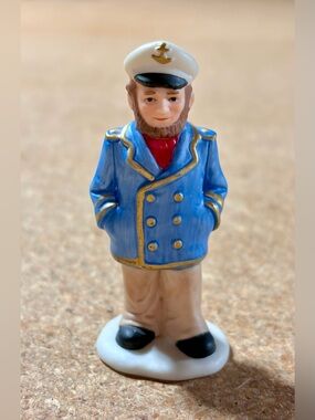 Vintage 1995 Christmas Lefton Figurine Sea Captain Colonial Village #10066